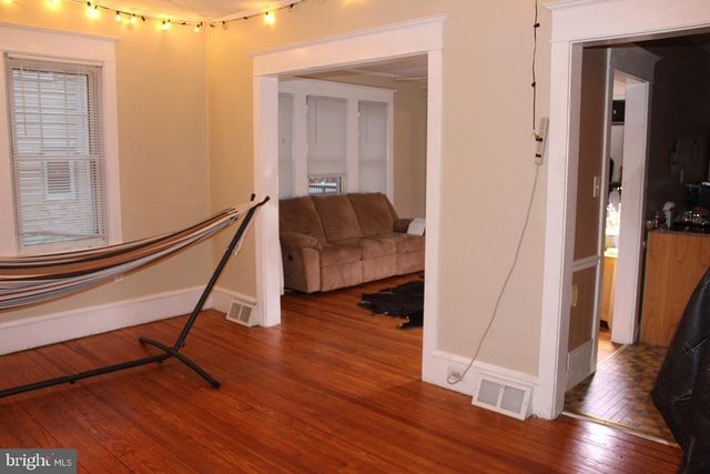 320 UNIVERSITY BLVD, Glassboro, NJ 08028