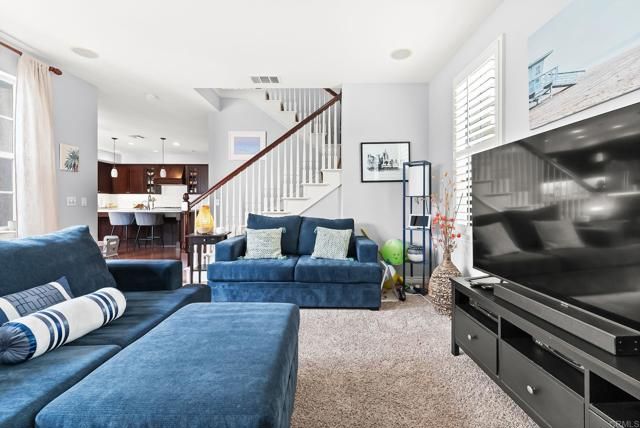 6266 Village Green Dr, Carlsbad, CA 92009