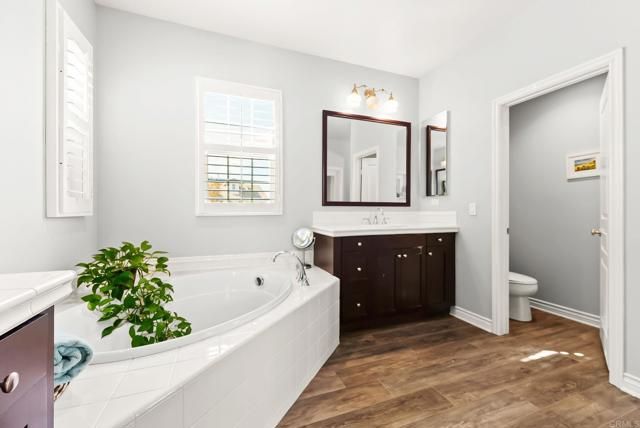 6266 Village Green Dr, Carlsbad, CA 92009