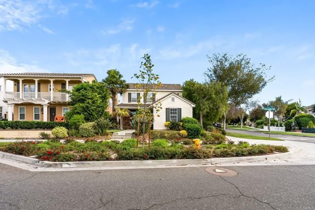6266 Village Green Dr, Carlsbad, CA 92009