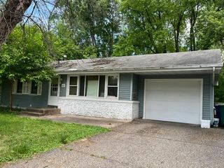 1408 Winnetka Avenue N, Golden Valley, MN 55427