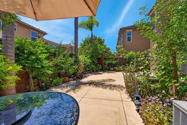 17107 Albert Ave, San Diego, CA 92127