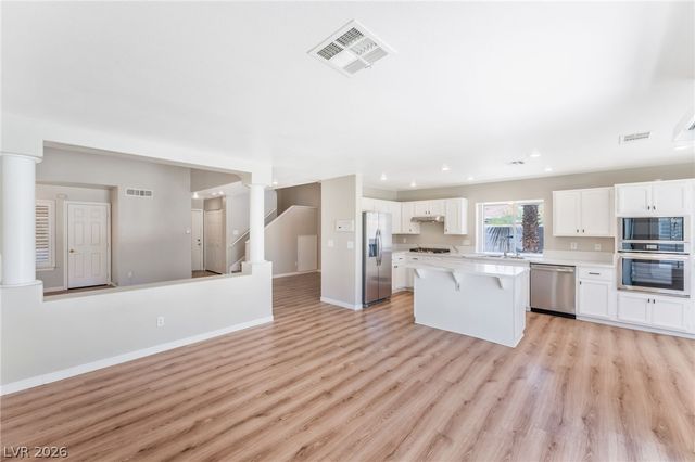 9360 Buckhaven Drive, Las Vegas, NV 89117