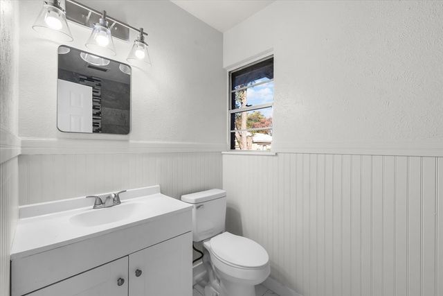 1204 John Reagan Street, Benbrook, TX 76126