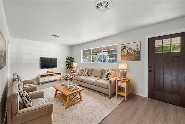 1204 John Reagan Street, Benbrook, TX 76126