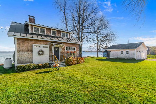 20 Keelers Bay Road, South Hero, VT 05486