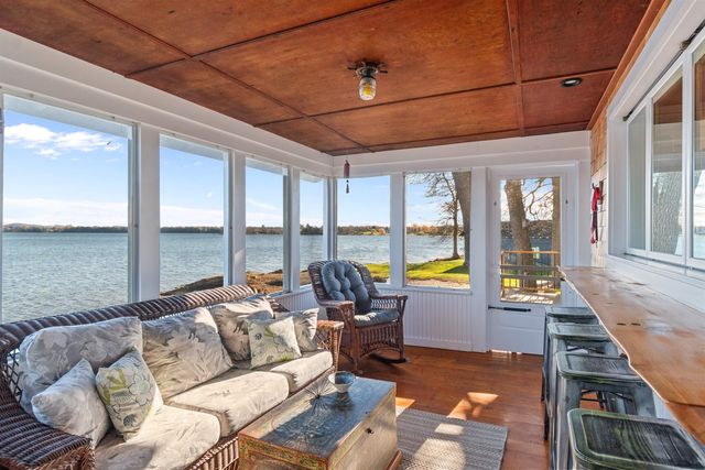20 Keelers Bay Road, South Hero, VT 05486