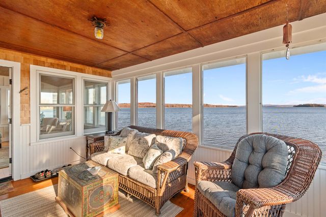 20 Keelers Bay Road, South Hero, VT 05486