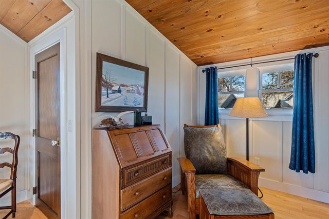 20 Keelers Bay Road, South Hero, VT 05486