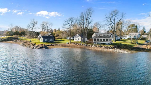 20 Keelers Bay Road, South Hero, VT 05486