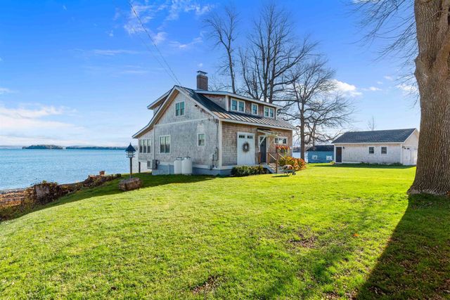 20 Keelers Bay Road, South Hero, VT 05486