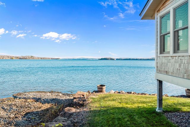 20 Keelers Bay Road, South Hero, VT 05486
