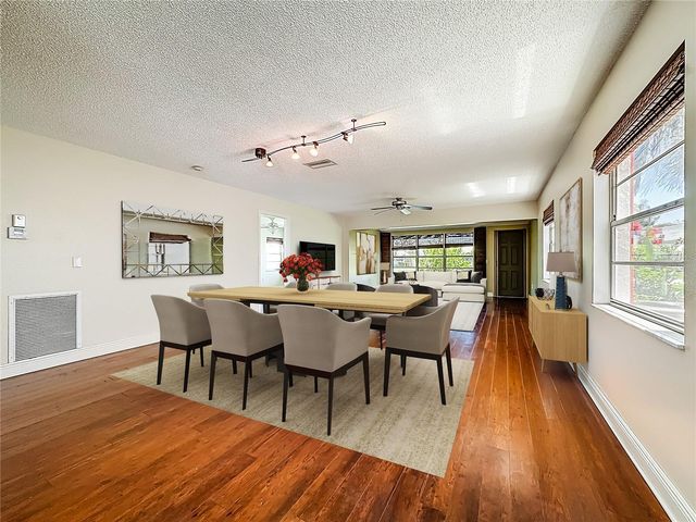 4523 W INDEPENDENCE DRIVE, Bradenton, FL 34210
