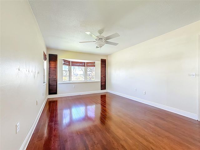 4523 W INDEPENDENCE DRIVE, Bradenton, FL 34210