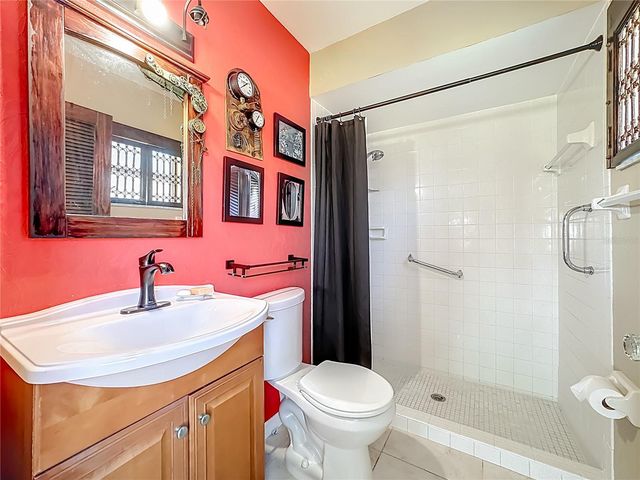 4523 W INDEPENDENCE DRIVE, Bradenton, FL 34210
