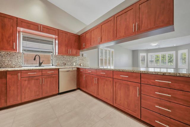 73390 Guadalupe Avenue, Palm Desert, CA 92260