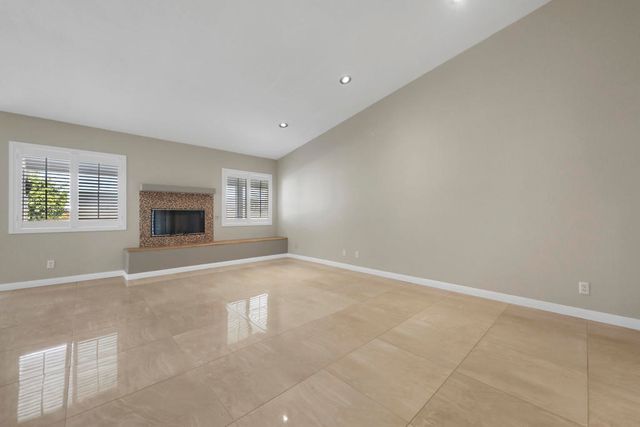 73390 Guadalupe Avenue, Palm Desert, CA 92260