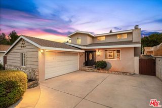 22642 Berdon Street, Woodland Hills, CA 91367