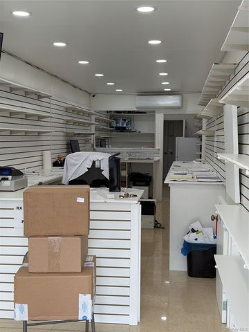 190-27-29 Jamaica Avenue, Hollis, NY 11423