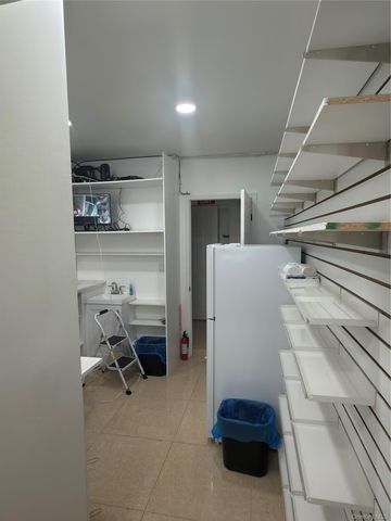 190-27-29 Jamaica Avenue, Hollis, NY 11423