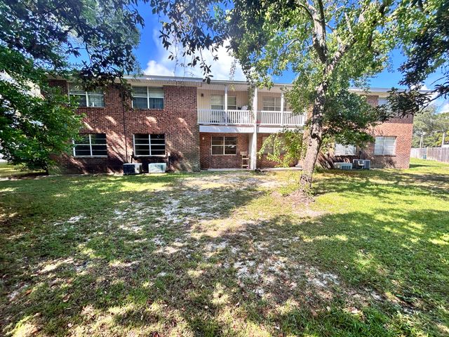 609 Colonial Drive, 4, Fort Walton Beach, FL 32547