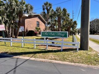 609 Colonial Drive, 4, Fort Walton Beach, FL 32547