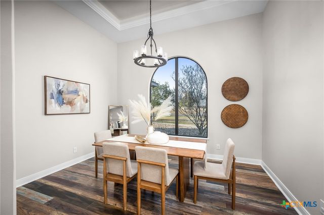 925 River Ranch Circle, Martindale, TX 78655