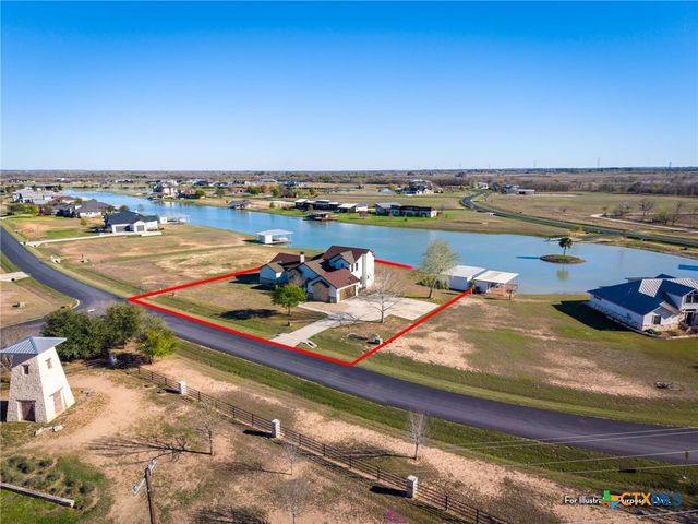 925 River Ranch Circle, Martindale, TX 78655