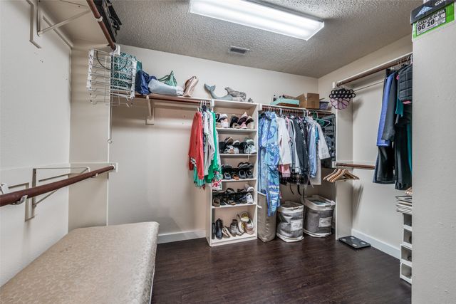 4017 Breckenridge Court, The Colony, TX 75056