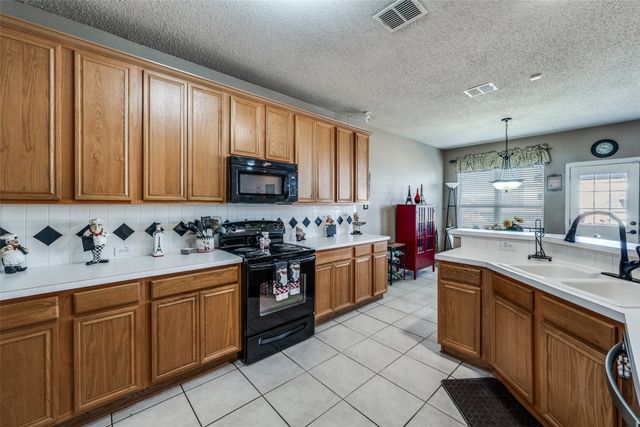 4017 Breckenridge Court, The Colony, TX 75056