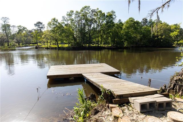 1620 Martin W Drive, Mobile, AL 36605