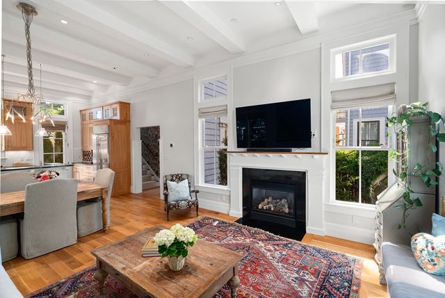 19 Saville Street, Cambridge, MA 02138