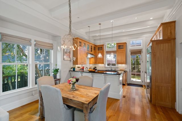 19 Saville Street, Cambridge, MA 02138