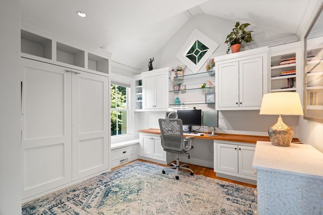 19 Saville Street, Cambridge, MA 02138