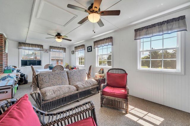 3226 Rakes RD, Rocky Mount, VA 24151