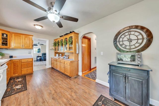 3226 Rakes RD, Rocky Mount, VA 24151