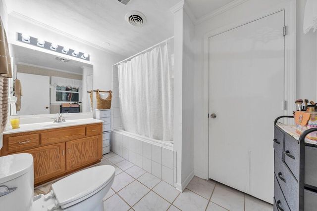 3226 Rakes RD, Rocky Mount, VA 24151