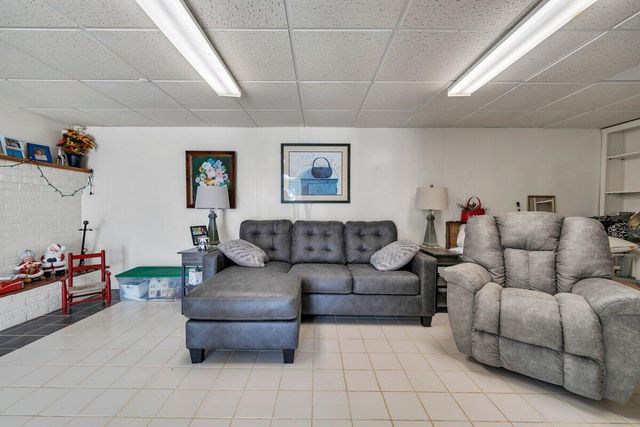 3226 Rakes RD, Rocky Mount, VA 24151
