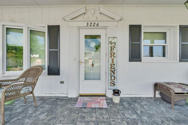 3226 Rakes RD, Rocky Mount, VA 24151