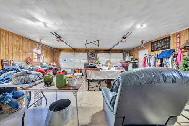 3226 Rakes RD, Rocky Mount, VA 24151