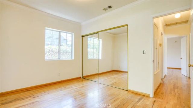 14260 Kittridge Street, Van Nuys, CA 91405