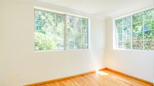 14260 Kittridge Street, Van Nuys, CA 91405
