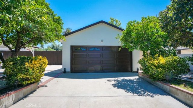 14260 Kittridge Street, Van Nuys, CA 91405