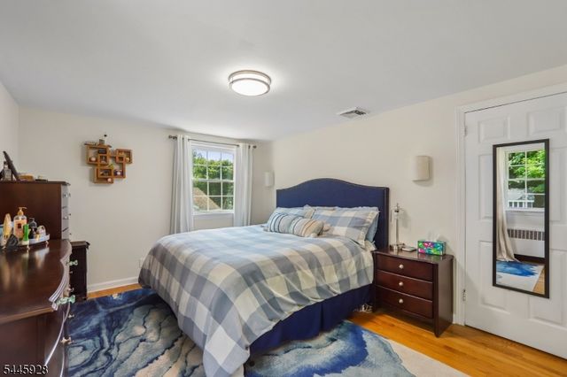 50 School Ave, East Hanover Twp., NJ 07936