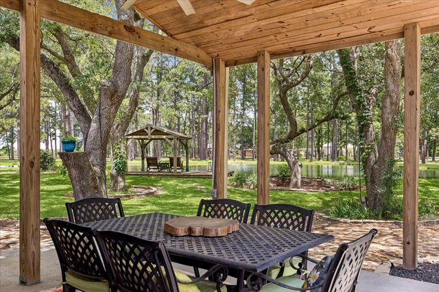 4803 County Road 197, Alvin, TX 77511