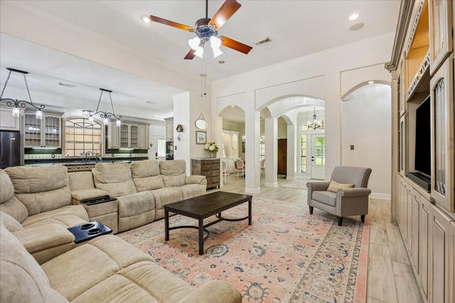 4803 County Road 197, Alvin, TX 77511