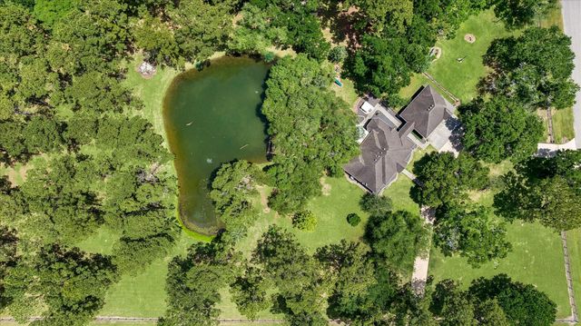 4803 County Road 197, Alvin, TX 77511