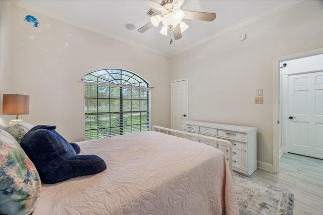 4803 County Road 197, Alvin, TX 77511