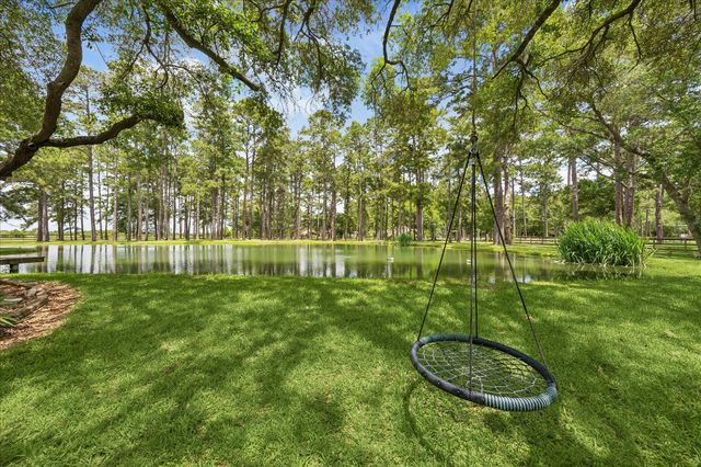 4803 County Road 197, Alvin, TX 77511