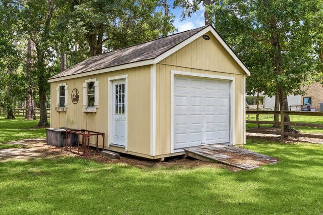 4803 County Road 197, Alvin, TX 77511